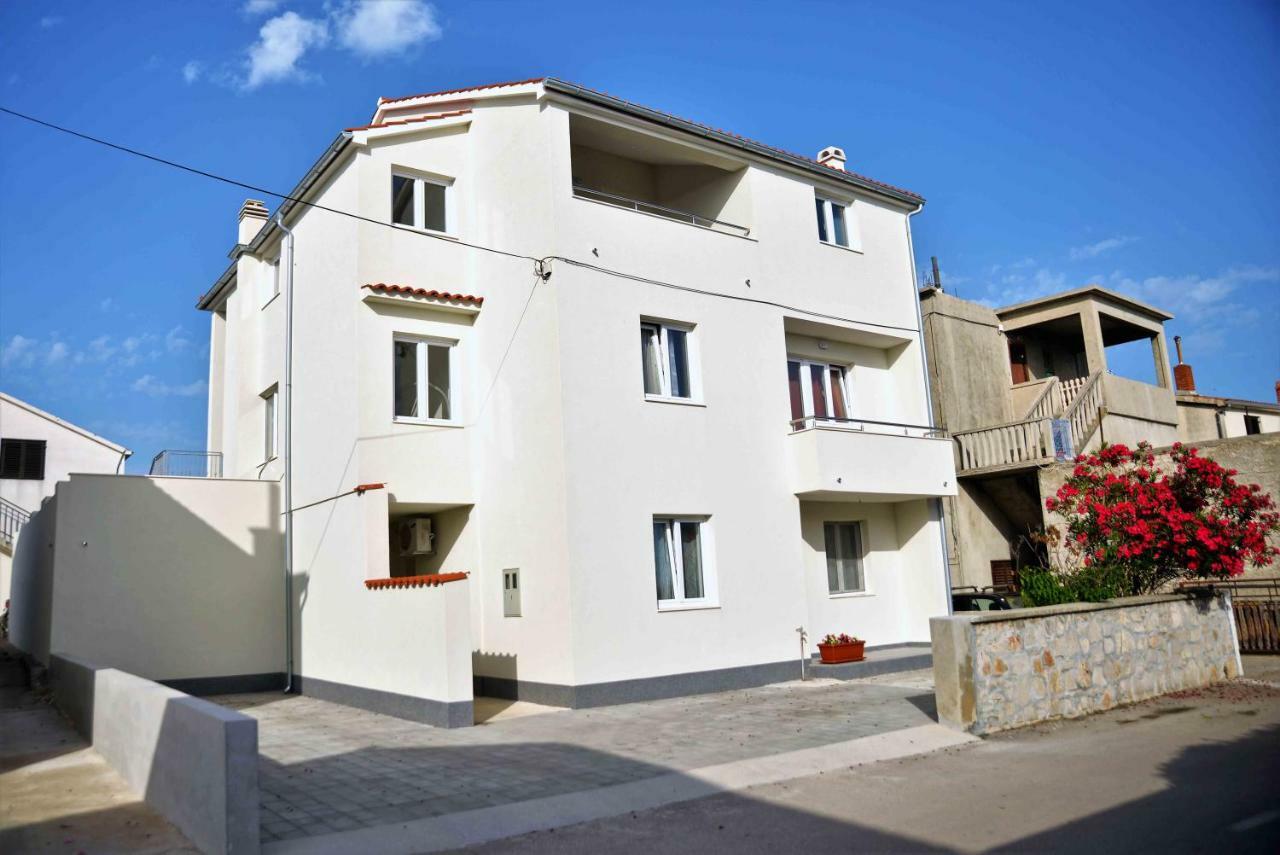 Apartments Enida Betina  Bagian luar foto